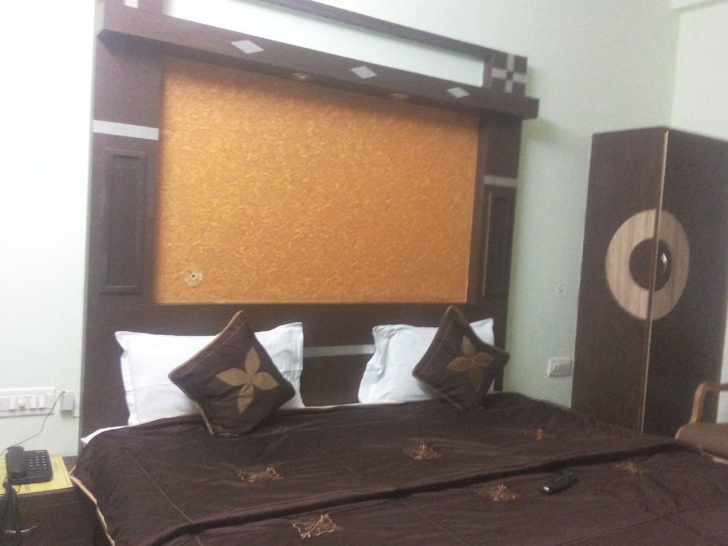 Hotel Candy Palace Dźajpur Zewnętrze zdjęcie